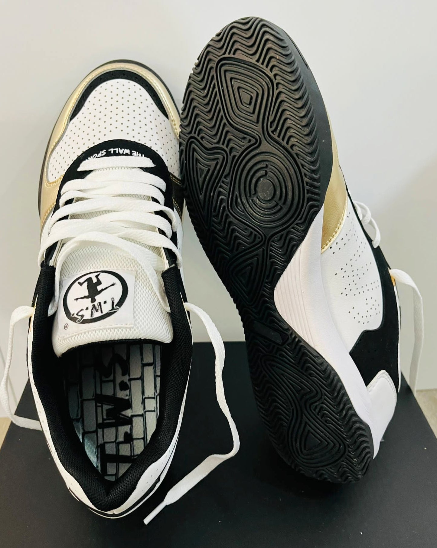 Chaussures de football à 5 SPECIAL EDITION GOLD Performance et Confort pour le Futsal