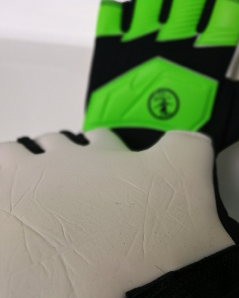 guanti da portiere futsal verdi